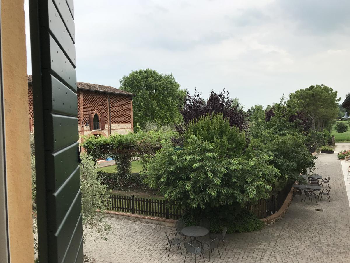 Agriturismo Corte Salandini Ponti sul Mincio Ngoại thất bức ảnh